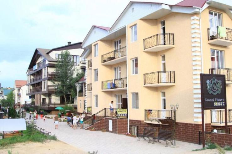 Brandhouse Hotel Bosteri Exterior foto